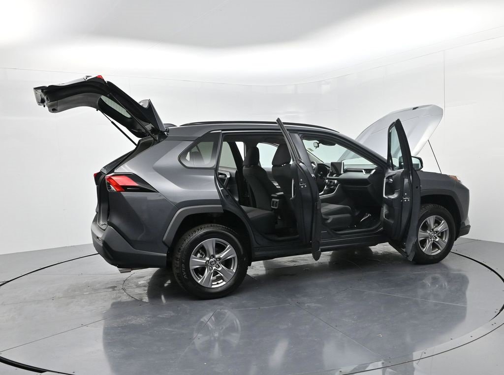 Used 2024 Toyota RAV4 XLE image 64