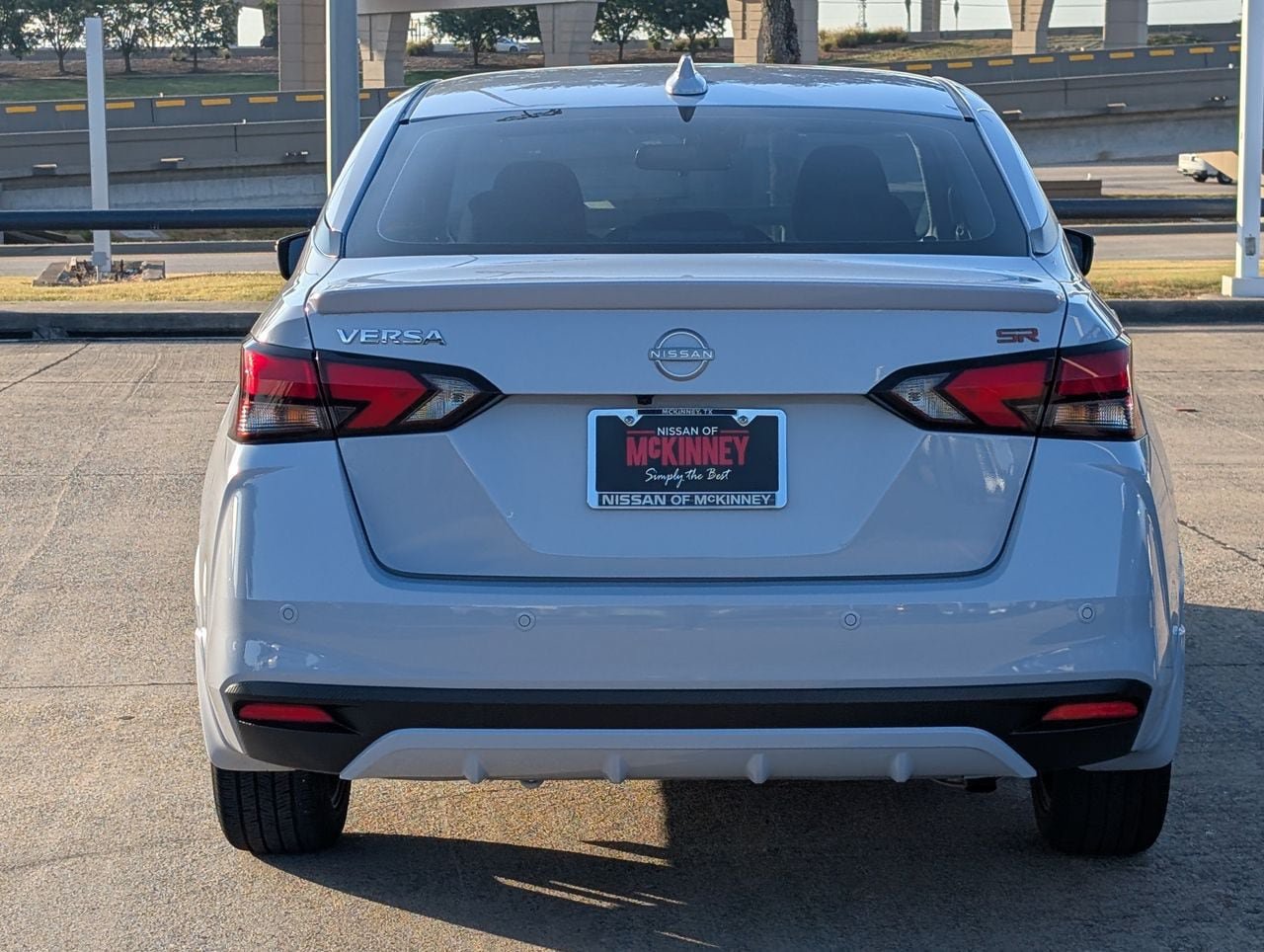 Certified 2025 Nissan Versa SR w/ Trunk Package FWD image 4