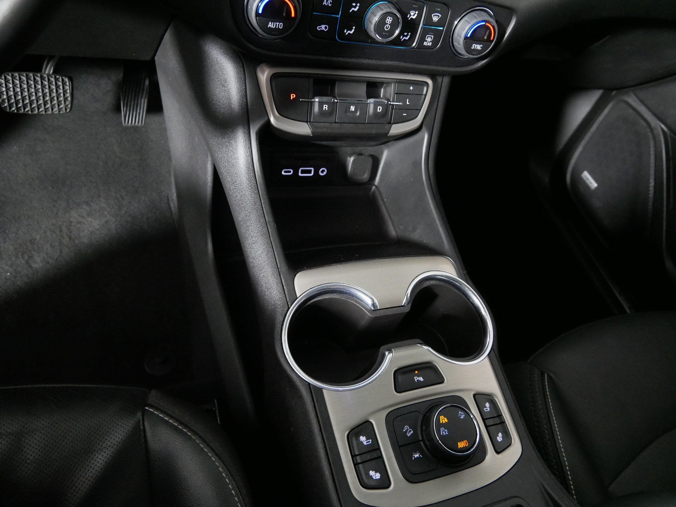 Used 2022 GMC Terrain Denali AWD/4WD image 24
