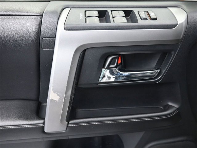 Used 2015 Toyota 4Runner SR5 image 22