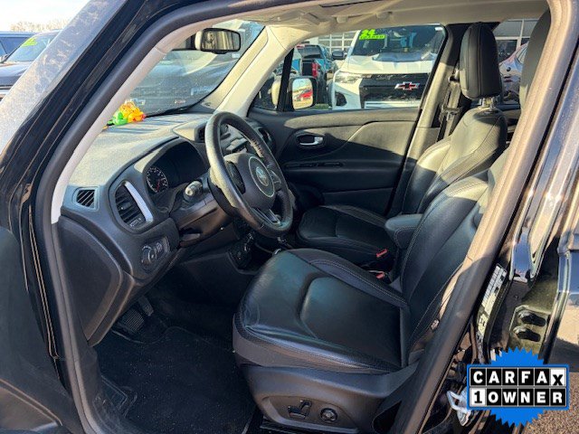 Used 2019 Jeep Renegade Limited w/ UConnect 8.4 Nav Group image 5