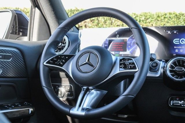 New 2025 Mercedes-Benz EQB 300 4MATIC image 17