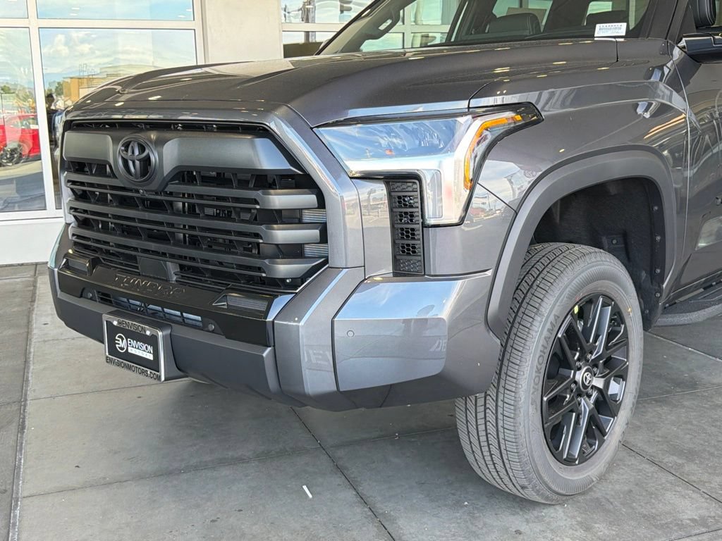 New 2026 Toyota Tundra Limited AWD/4WD image 3