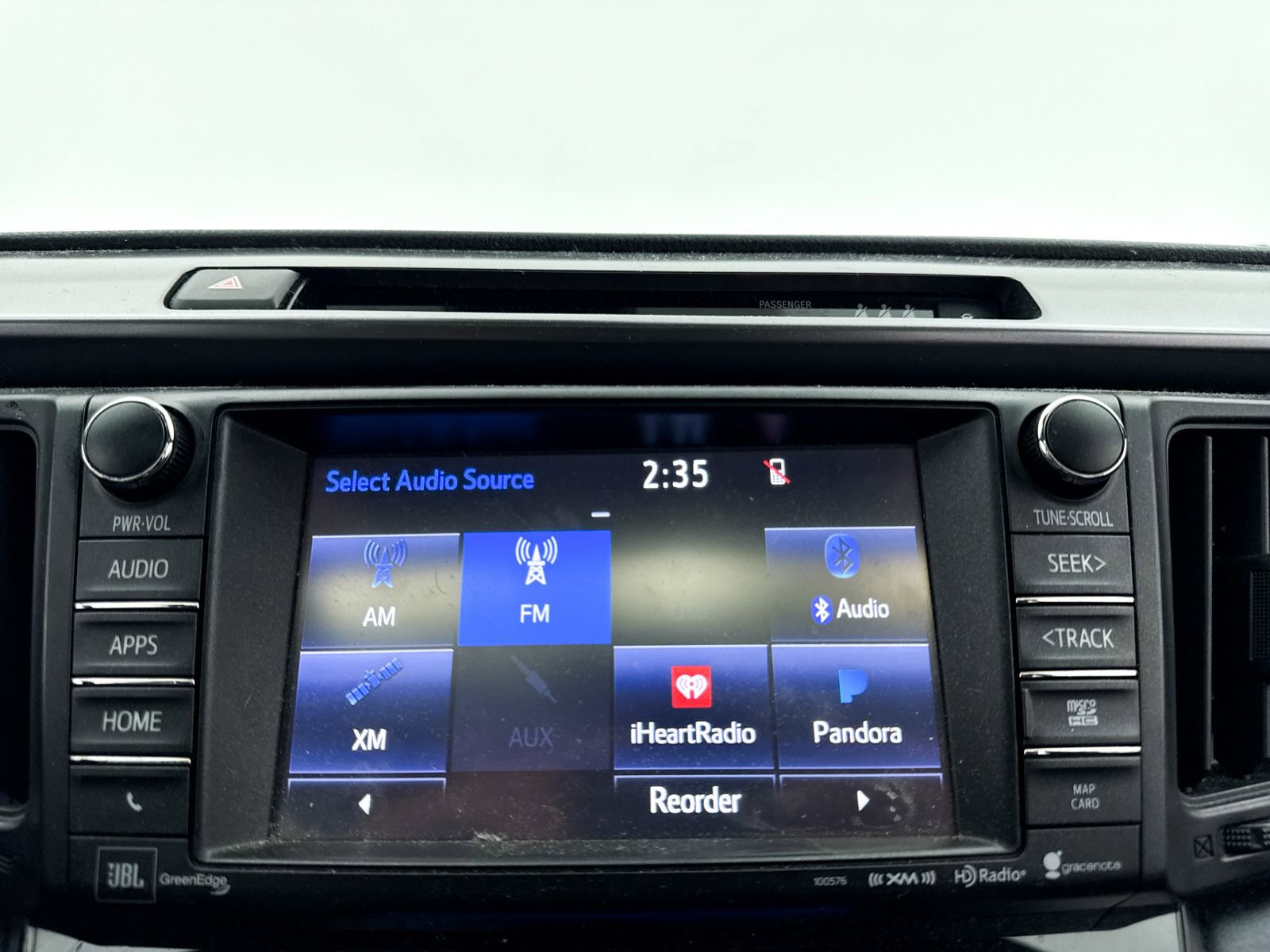 Used 2018 Toyota RAV4 SE AWD/4WD image 20