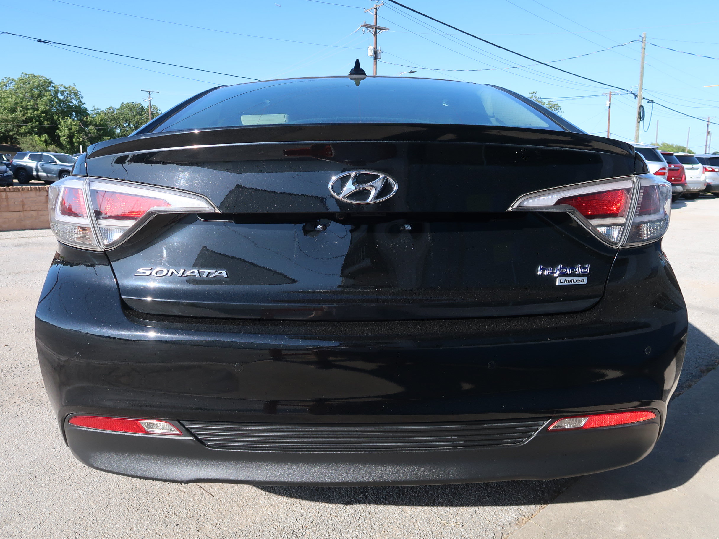 Used 2016 Hyundai Sonata Limited w/ Option Group 02 FWD image 10