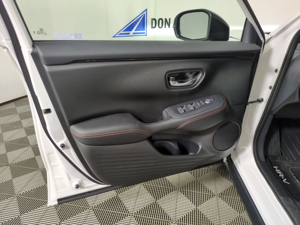 New 2027 Honda HR-V Sport image 10