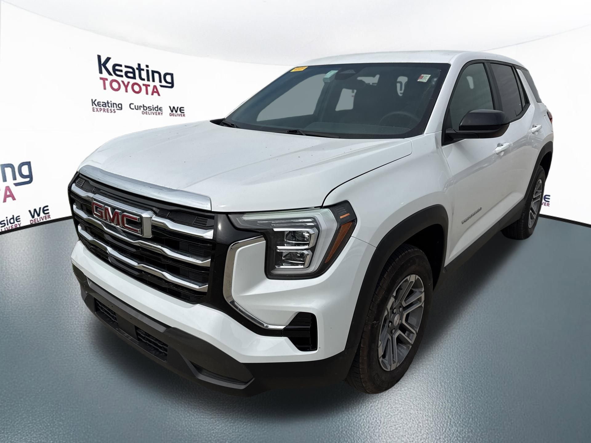 Used 2025 GMC Terrain Elevation image 3