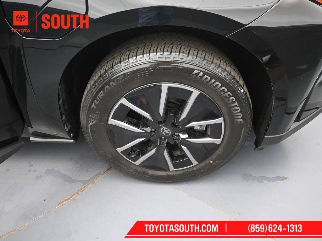 Used 2026 Toyota bZ FWD image 38