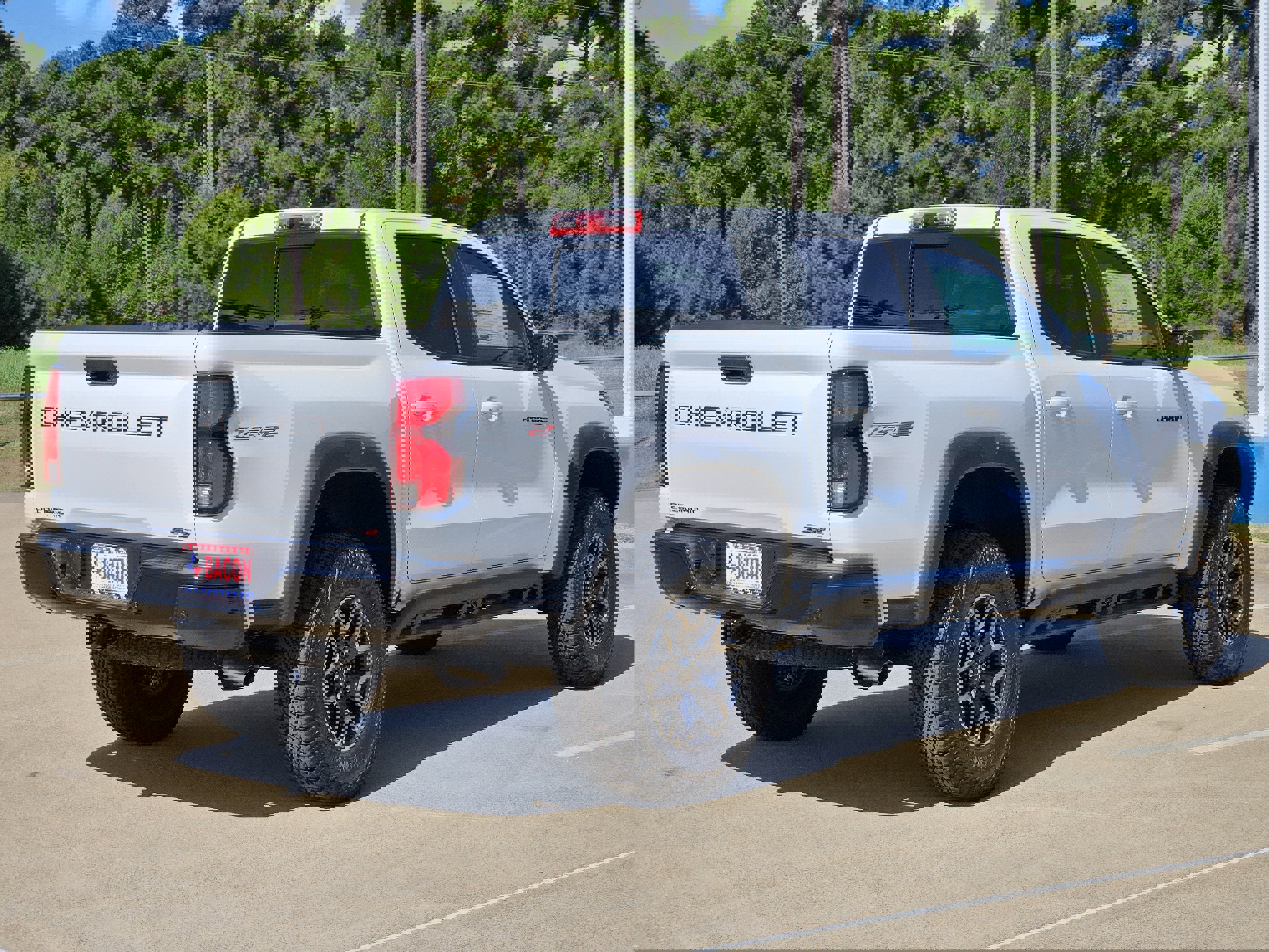 New 2026 Chevrolet Colorado ZR2 w/ Technology Package image 3