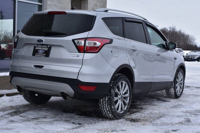 Used 2017 Ford Escape Titanium image 11