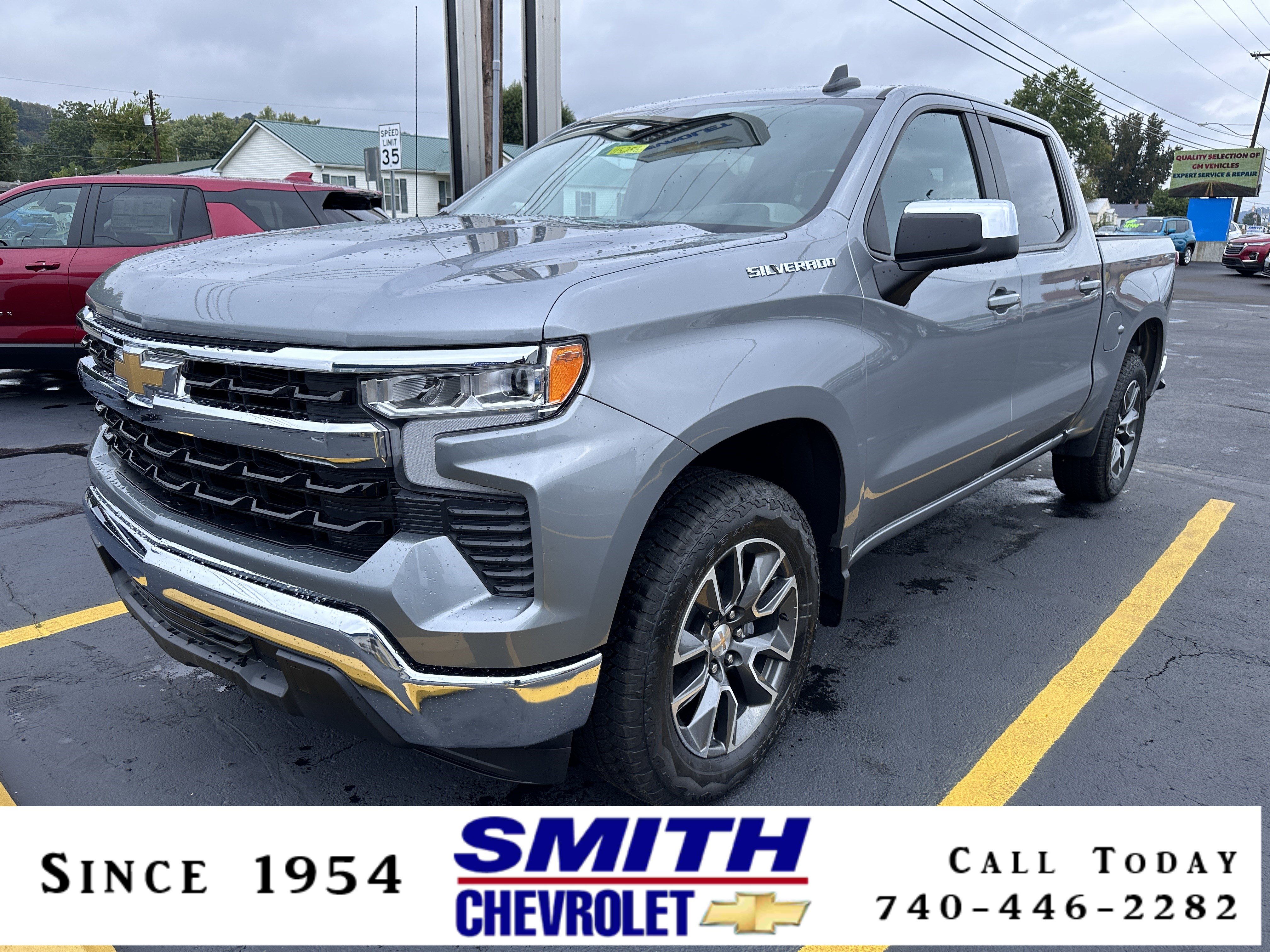 Used 2025 Chevrolet Silverado 1500 LT w/ Leather Package image 1