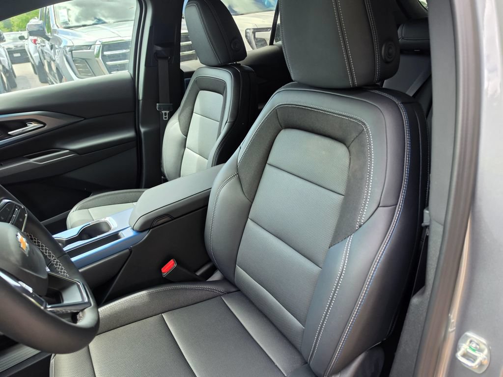 New 2026 Chevrolet Equinox EV LT AWD/4WD image 20