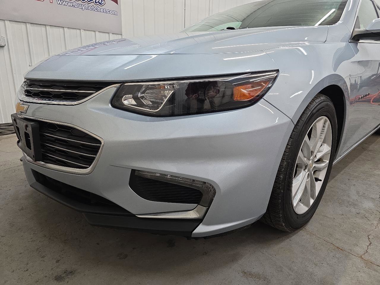 Used 2018 Chevrolet Malibu LT FWD image 6