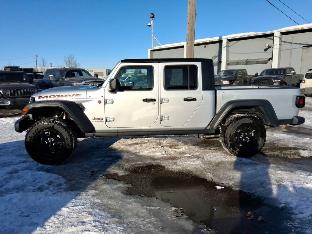 Certified 2023 Jeep Gladiator Mojave w/ Trailer Tow Package image 5