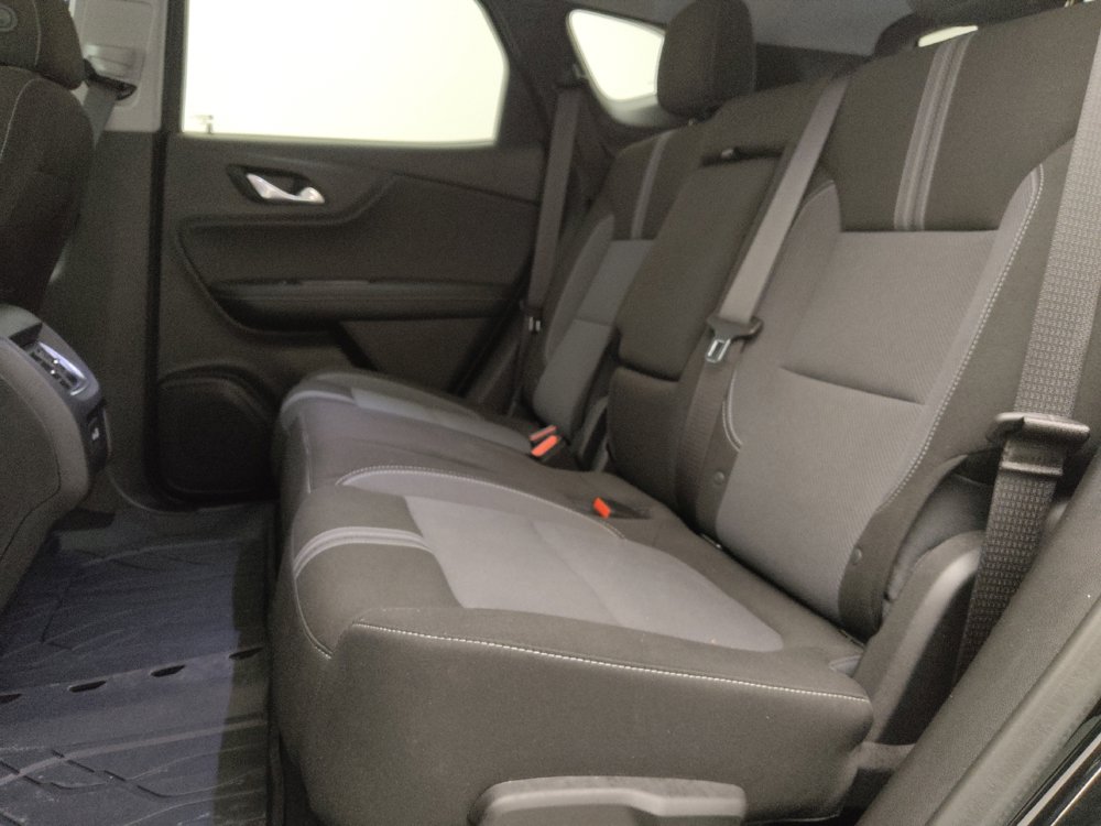 Used 2024 Chevrolet Blazer LT w/ Convenience Package FWD image 18