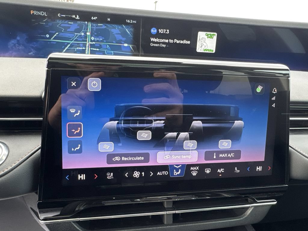New 2026 Lincoln Nautilus Reserve AWD/4WD image 19