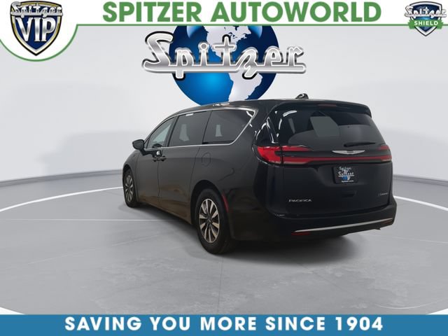 Used 2024 Chrysler Pacifica Limited FWD image 8