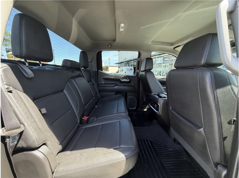Used 2023 Chevrolet Silverado 1500 LTZ RWD image 27