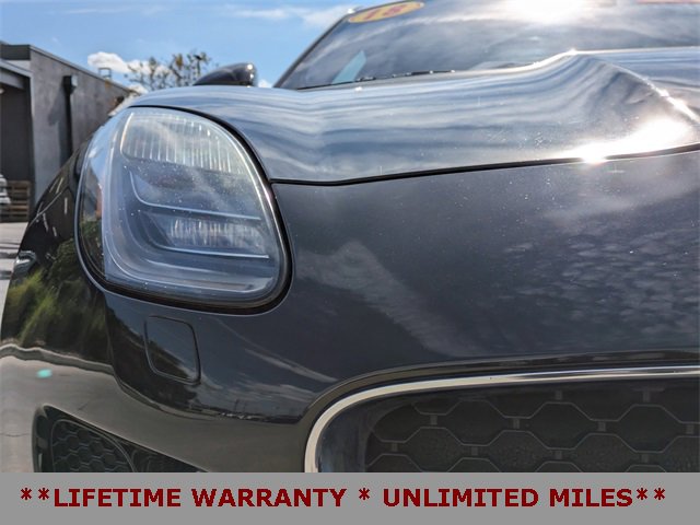 Used 2018 Jaguar F-TYPE Coupe image 11