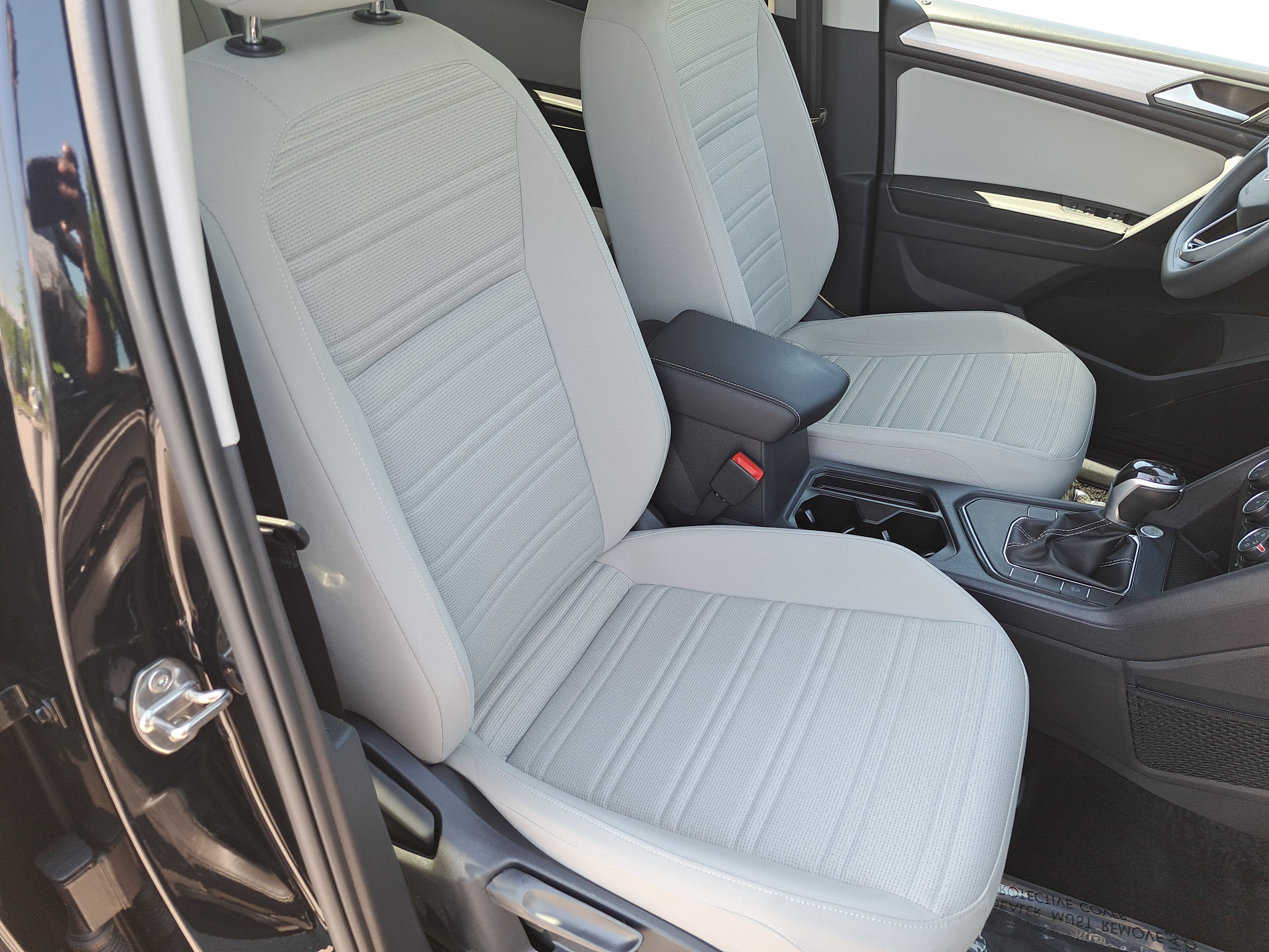 Certified 2023 Volkswagen Tiguan S FWD image 10