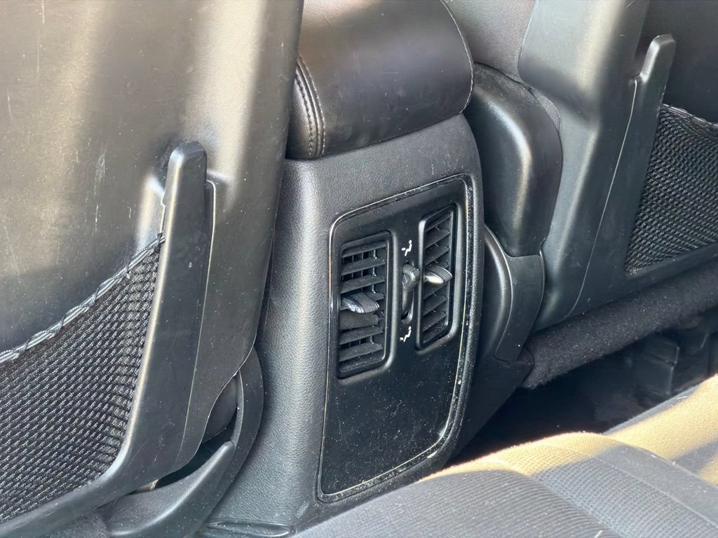 Used 2016 Dodge Durango SXT AWD/4WD image 25