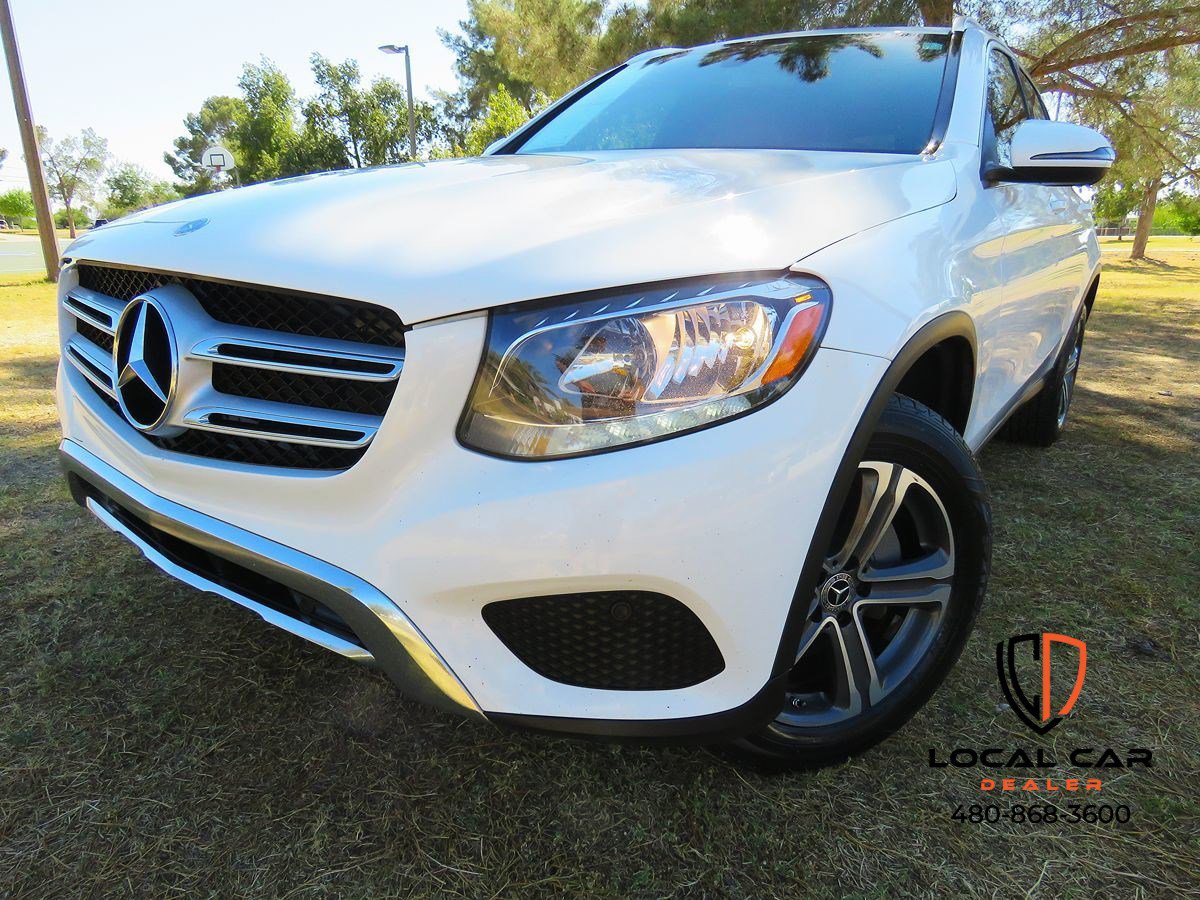 Used 2017 Mercedes-Benz GLC 300 image 1