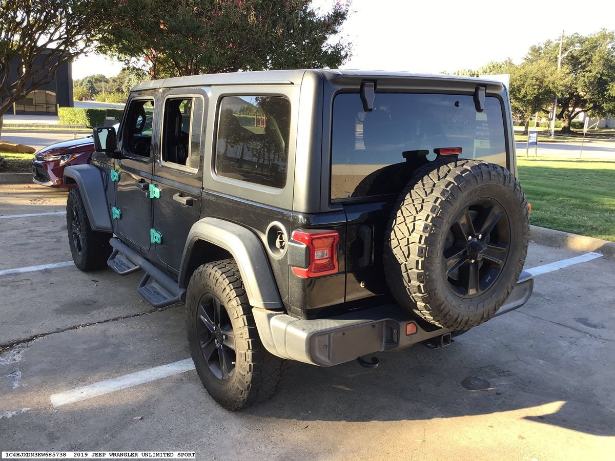 Used 2019 Jeep Wrangler Unlimited Sport AWD/4WD image 6