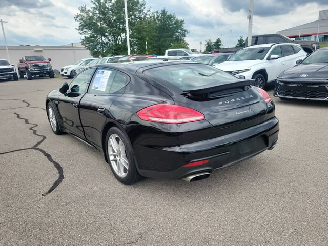 Used 2015 Porsche Panamera 4 AWD/4WD image 3