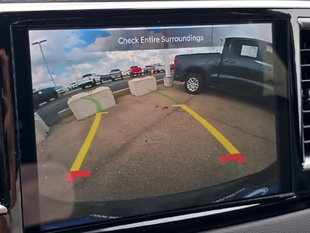 New 2027 Chrysler Pacifica LX FWD image 6