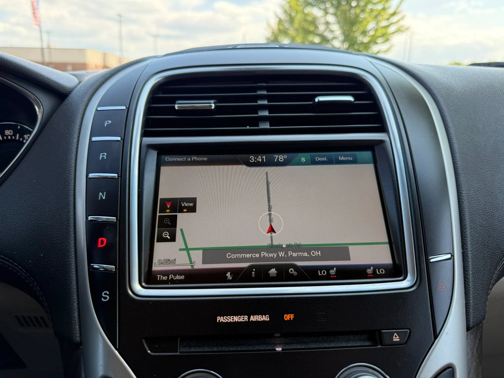 Used 2016 Lincoln MKX Select w/ Select Plus Package AWD/4WD image 37