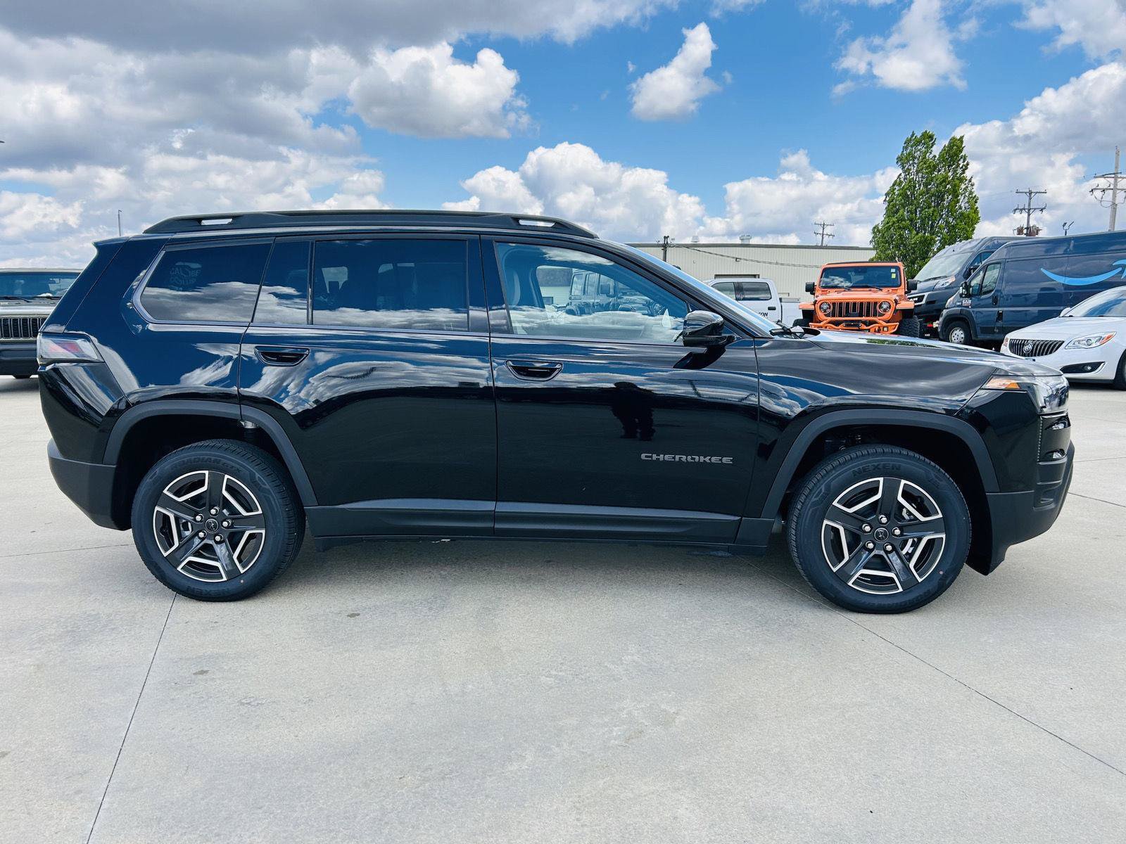 New 2026 Jeep Cherokee Limited AWD/4WD image 40