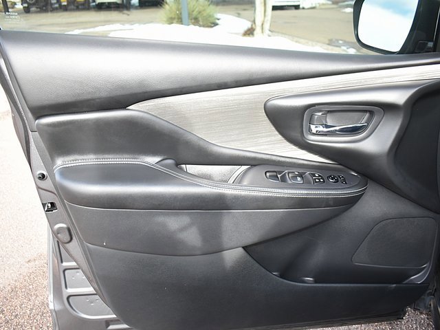 Used 2018 Nissan Murano S image 19