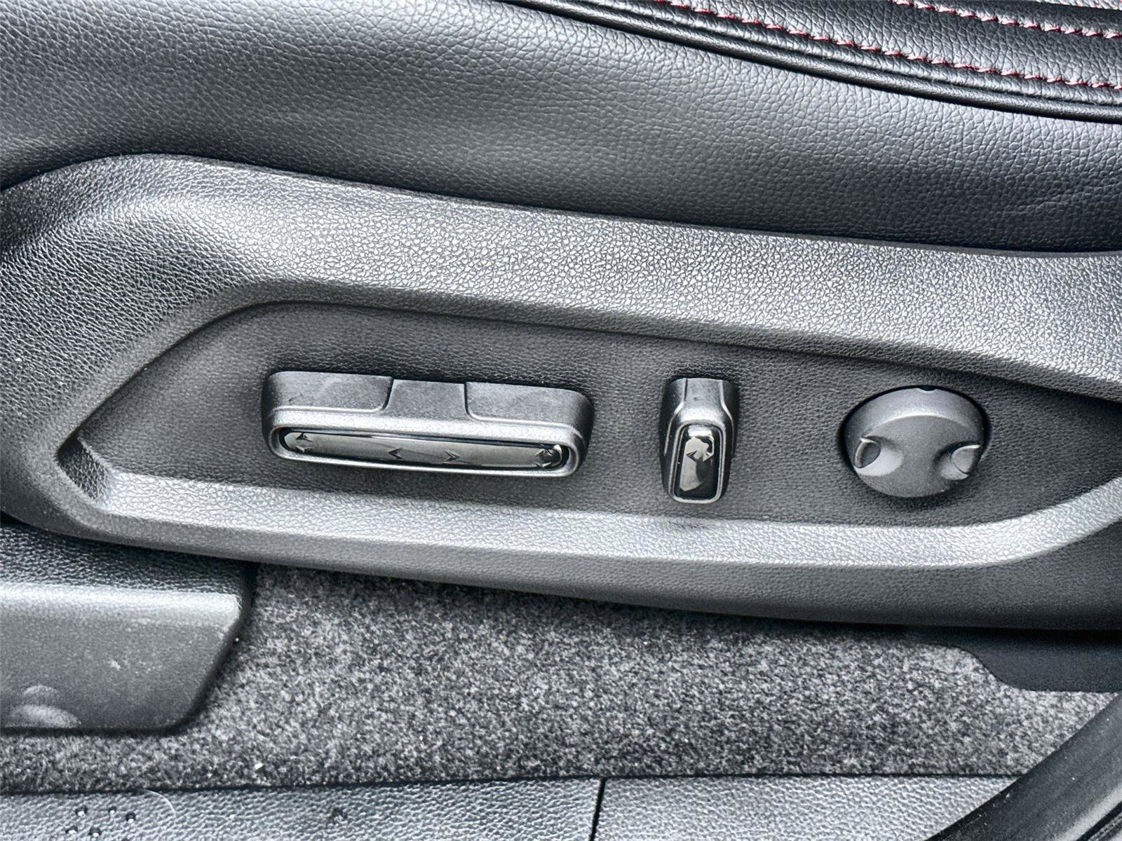 New 2026 Honda Pilot Black Edition image 13