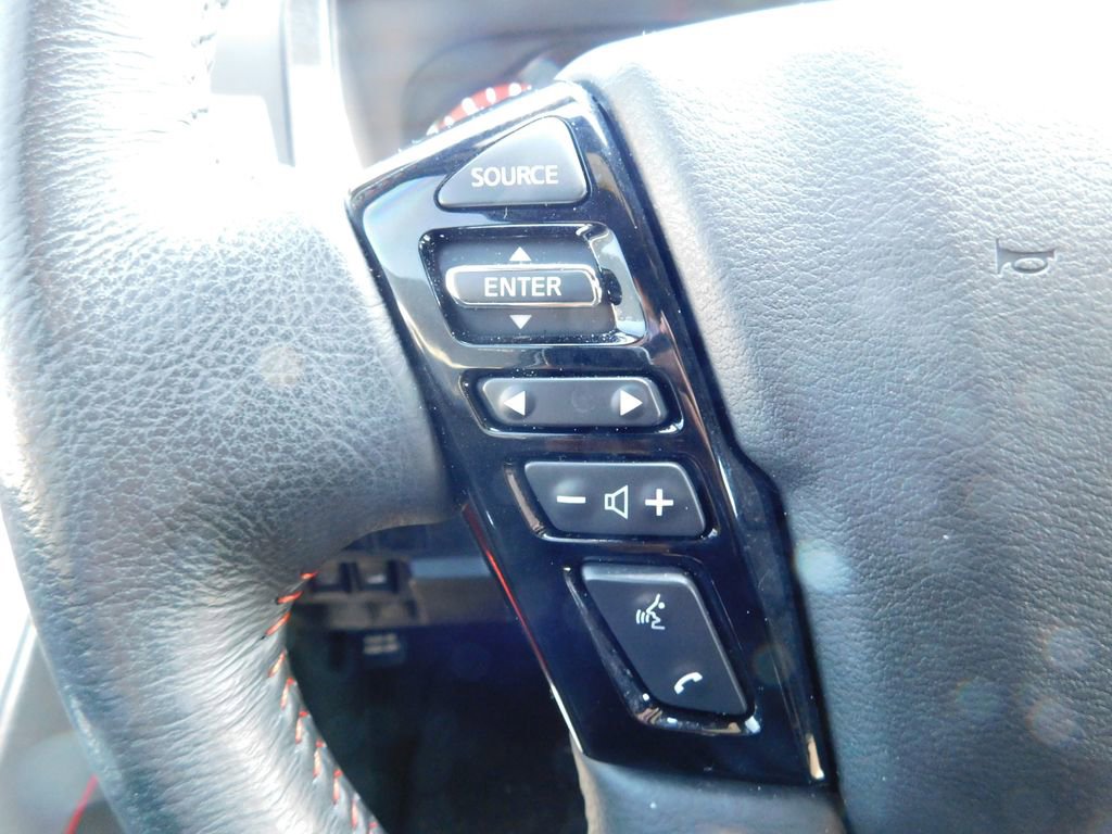 Used 2024 Nissan Frontier PRO-4X w/ Off-Road Protection Package image 19