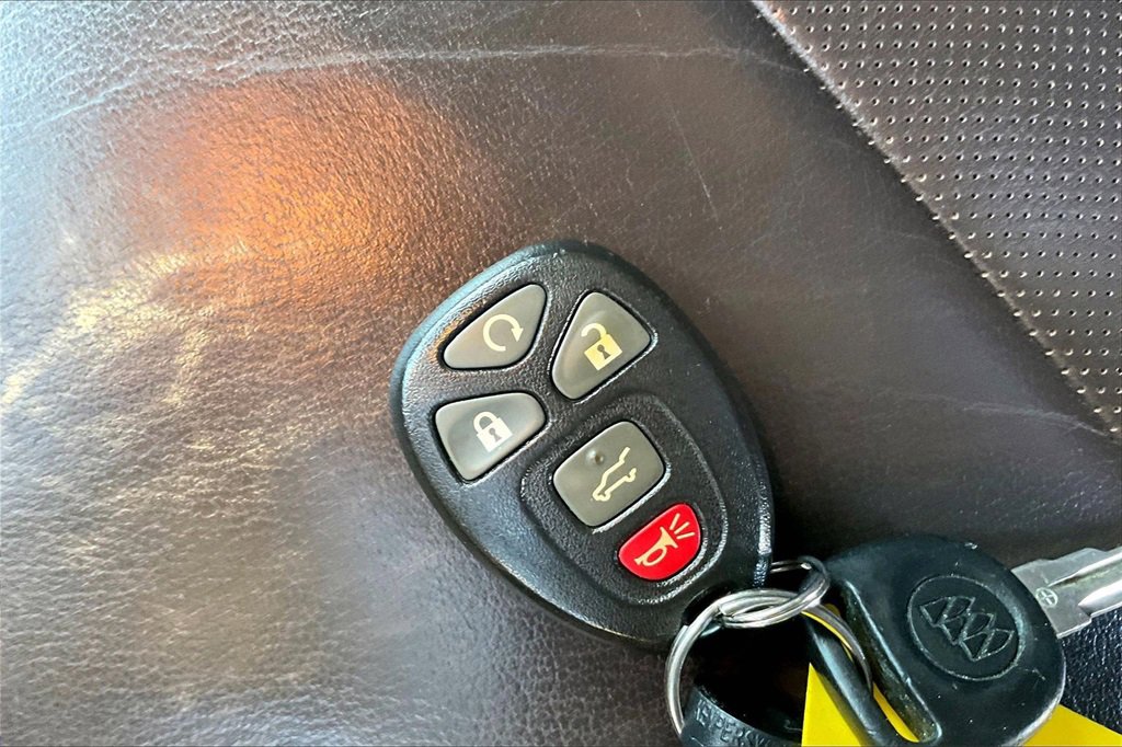 Used 2014 Buick Enclave Leather image 36