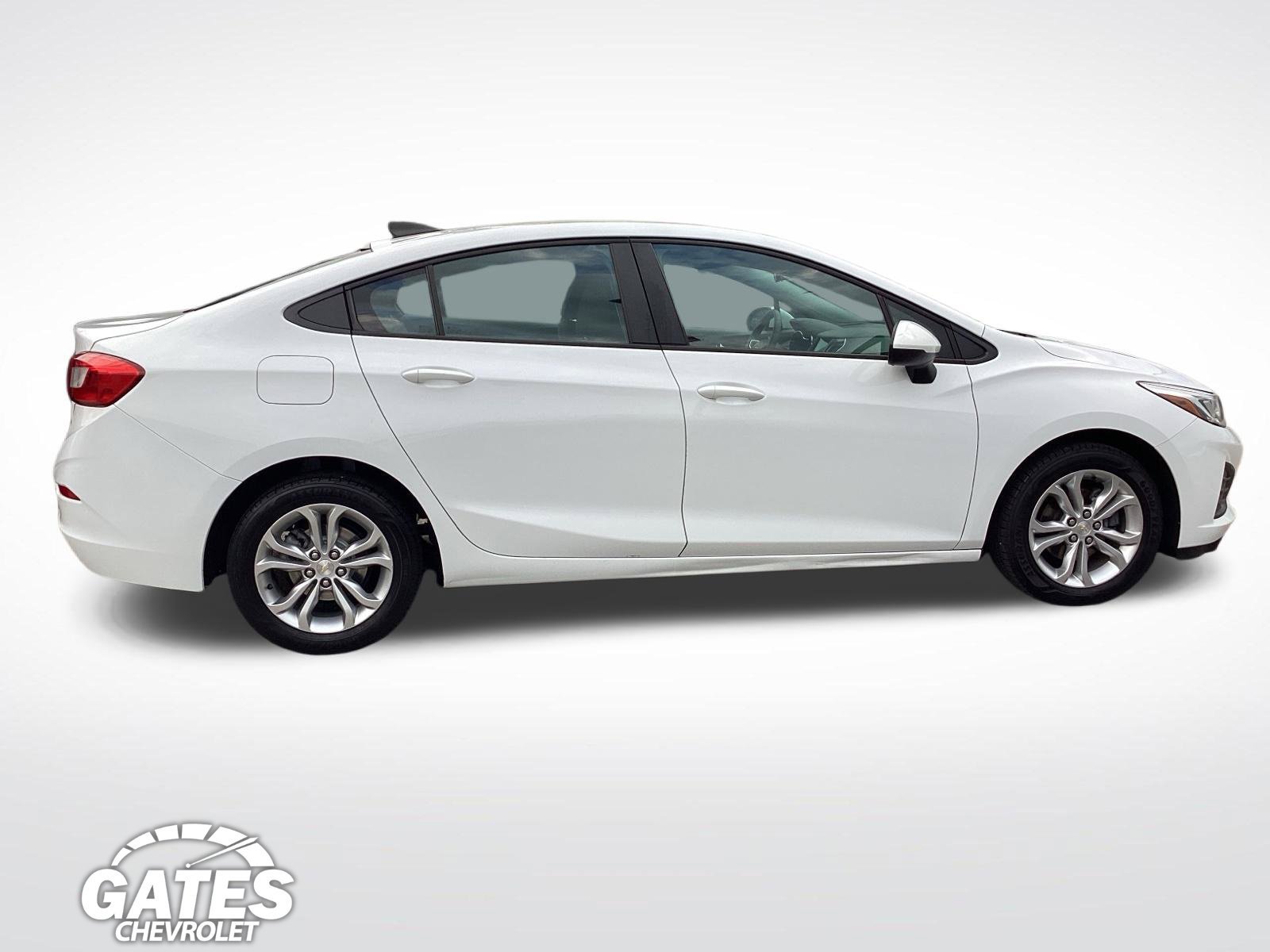 Used 2019 Chevrolet Cruze LS w/ LS Convenience Package FWD image 9