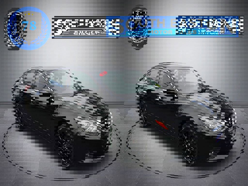 Used 2017 Nissan Altima 2.5 SR w/ Midnight Edition Package image 2