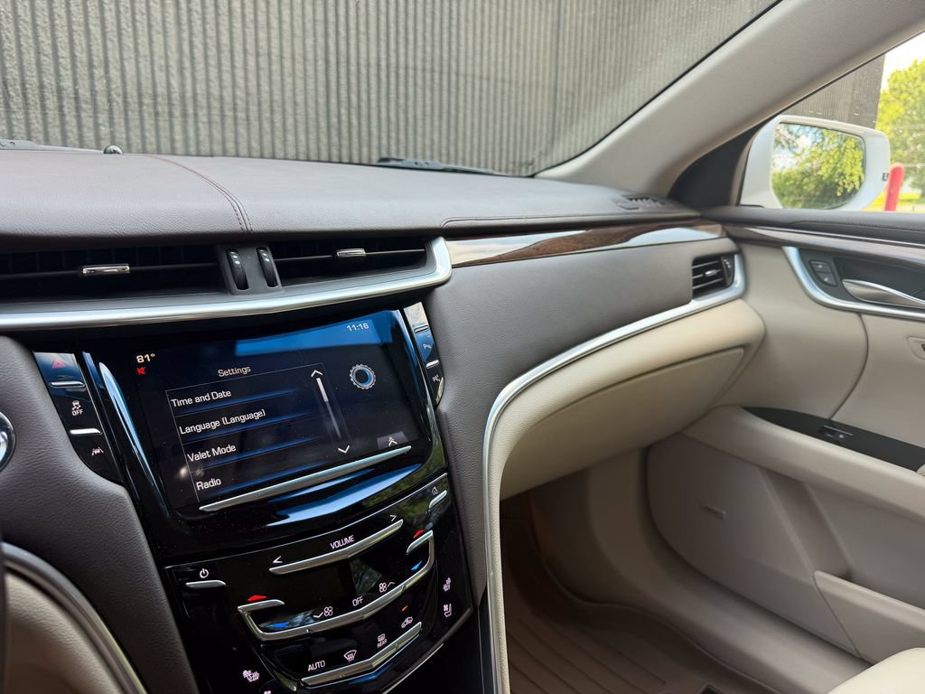 Used 2016 Cadillac XTS Premium FWD image 31