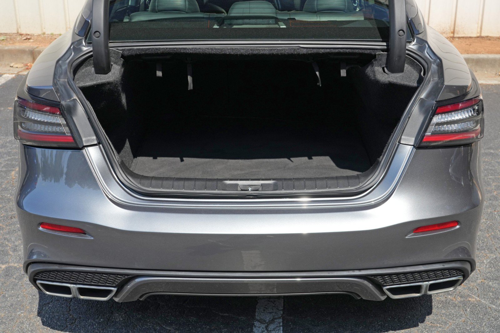 Used 2019 Nissan Maxima 3.5 SV w/ Floor Mat Group FWD image 9