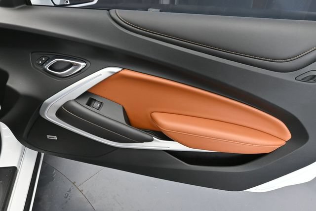 Used 2017 Chevrolet Camaro SS RWD image 30