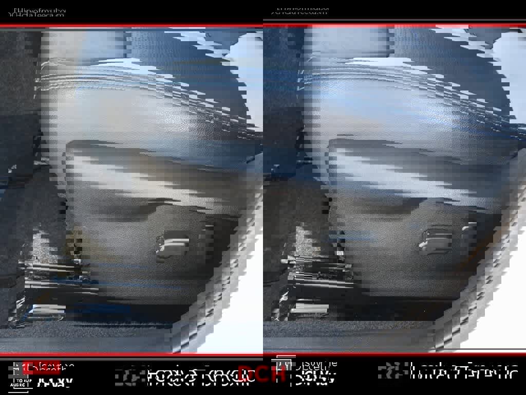 Used 2020 Subaru Crosstrek Hybrid w/ Moonroof Package w/Navigation image 17