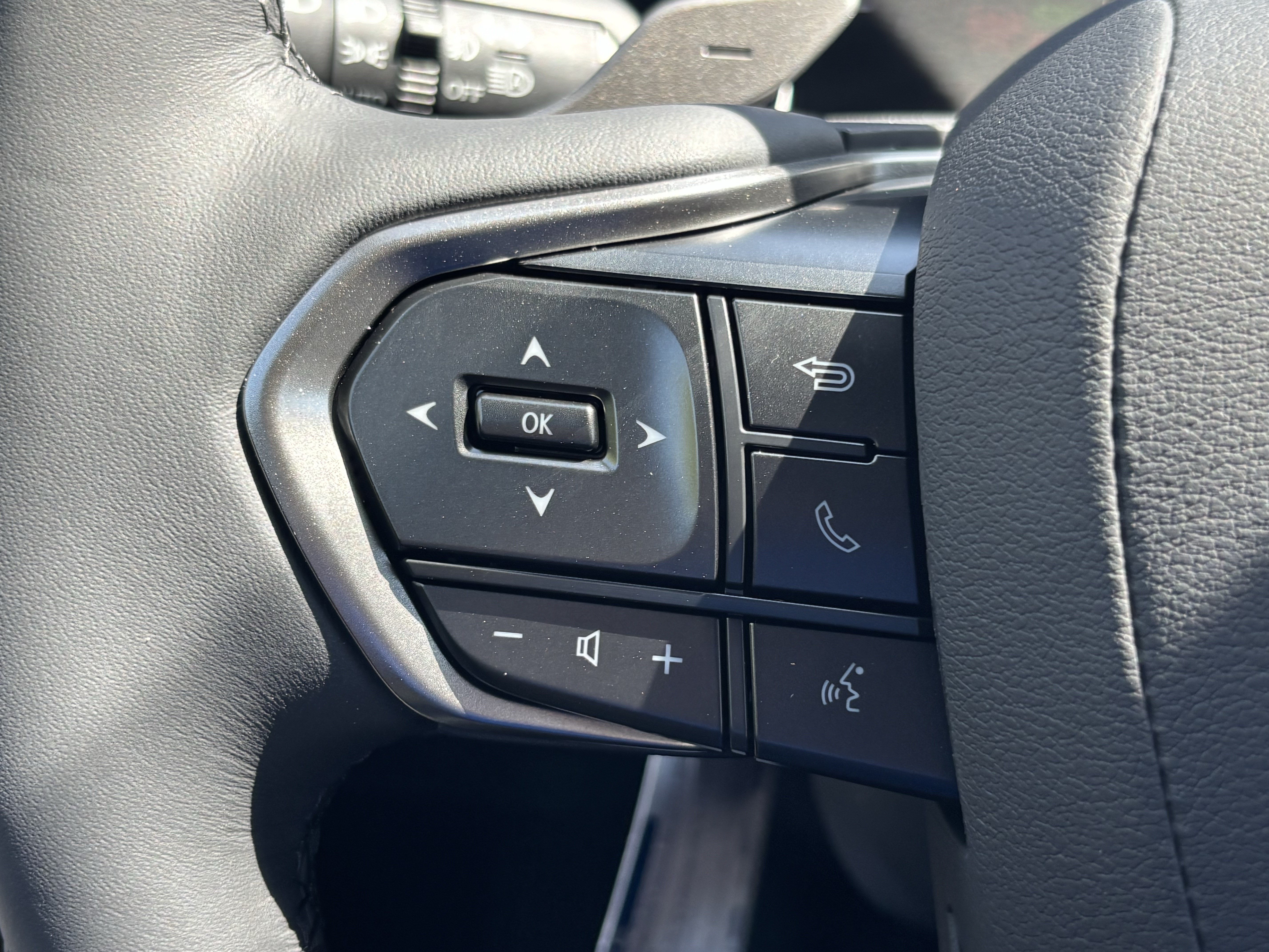 New 2026 Lexus RX 350h w/ Convenience Package AWD/4WD image 20