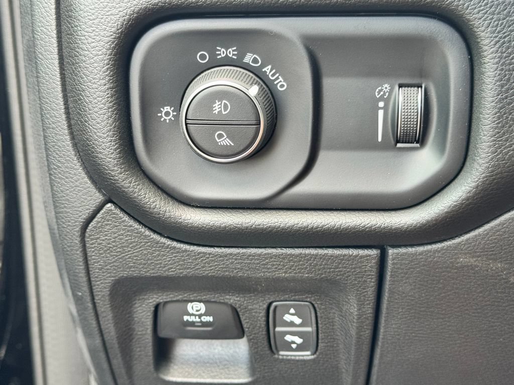 New 2026 RAM 1500 Big Horn AWD/4WD image 26