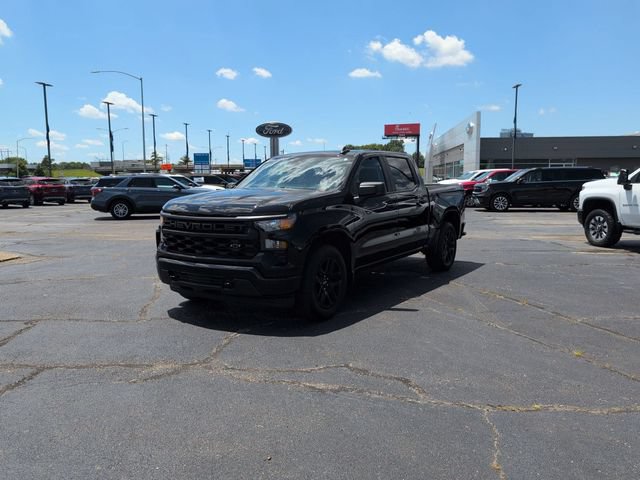Used 2023 Chevrolet Silverado 1500 Custom w/ LPO, Dark Essentials Package AWD/4WD image 3