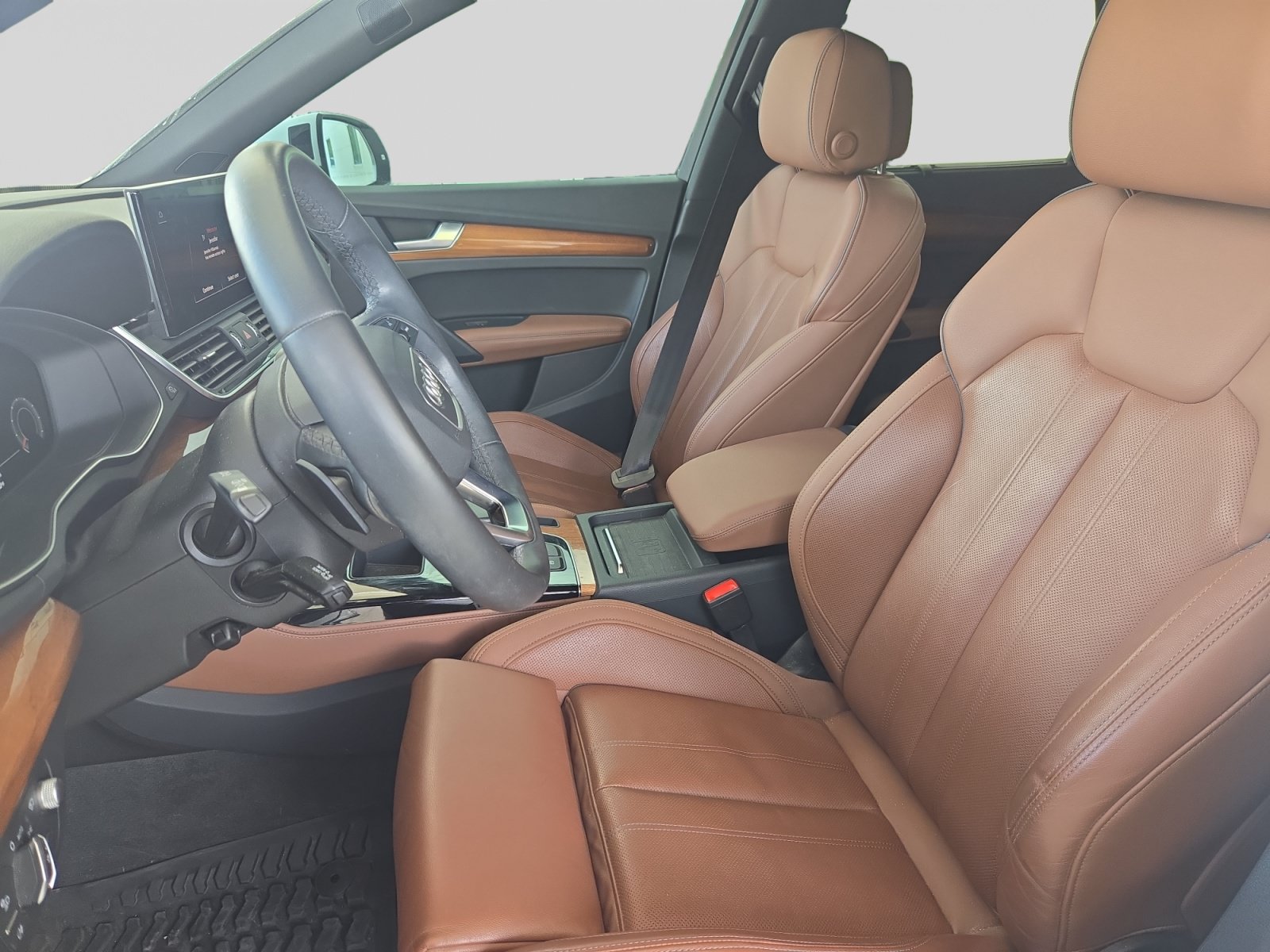 Used 2023 Audi Q5 Prestige w/ Prestige Package AWD/4WD image 10