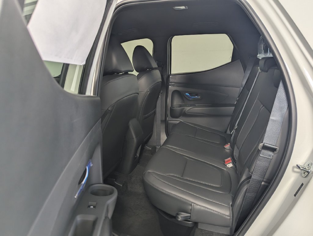 New 2027 Hyundai Santa Cruz SE FWD image 21