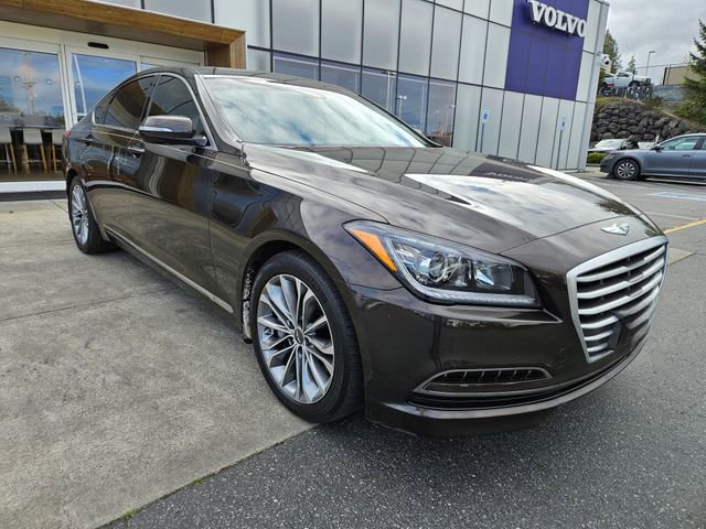Used 2015 Hyundai Genesis 3.8 image 3