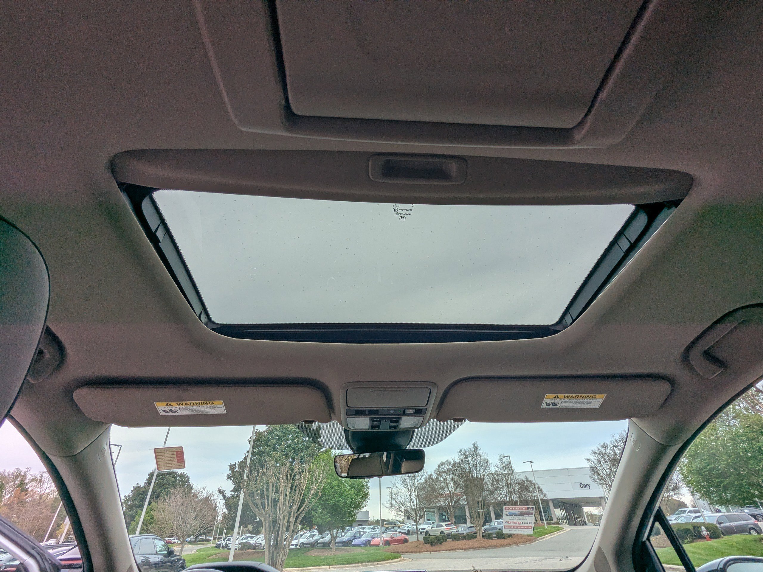 Used 2024 Honda Odyssey Elite image 13