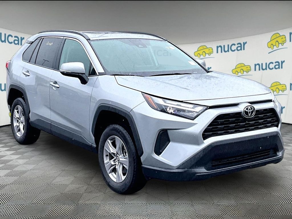 Used 2025 Toyota RAV4 XLE w/ Convenience Package AWD/4WD image 1