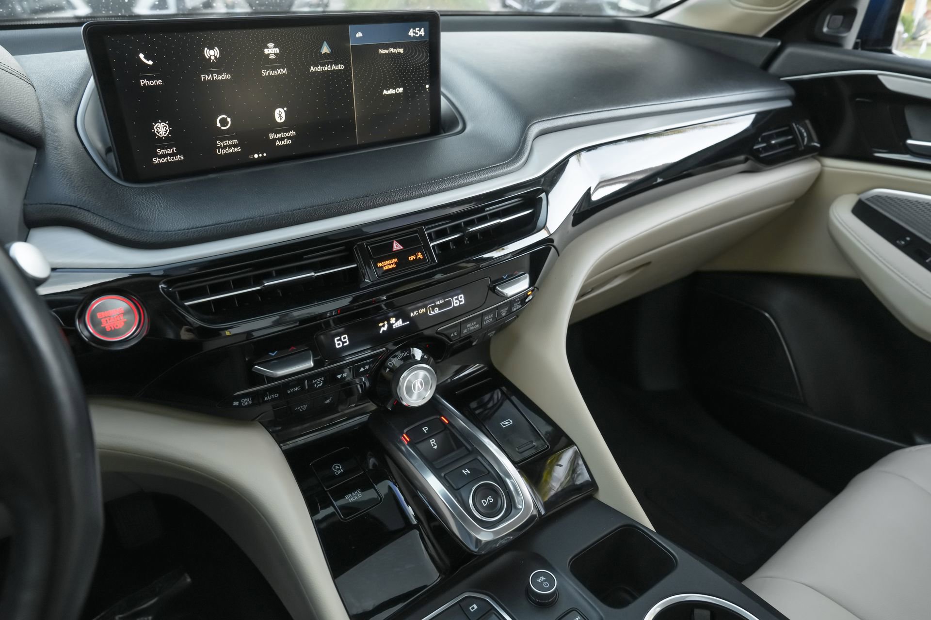 Used 2022 Acura MDX FWD image 10